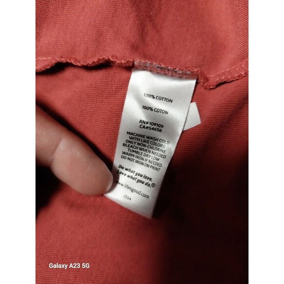 Life Is Good Men's Large Long Sleeve Crusher Tee Happy Pawlidays - Picture 6 of 7